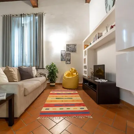 Apartment Guelfi Loft In A Historic Palace