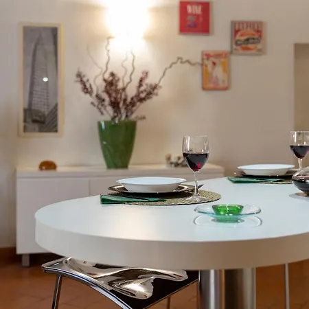 Guelfi Loft In A Historic Palace