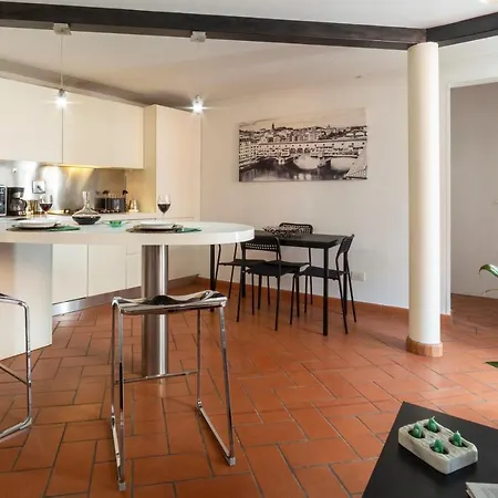 Guelfi Loft In A Historic Palace Florence